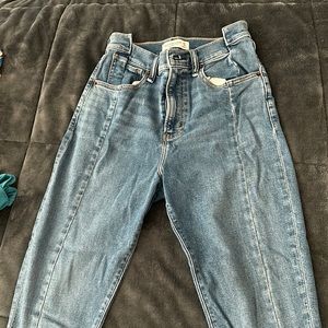Abercrombie super Skinny High Rise Ankle Jeans